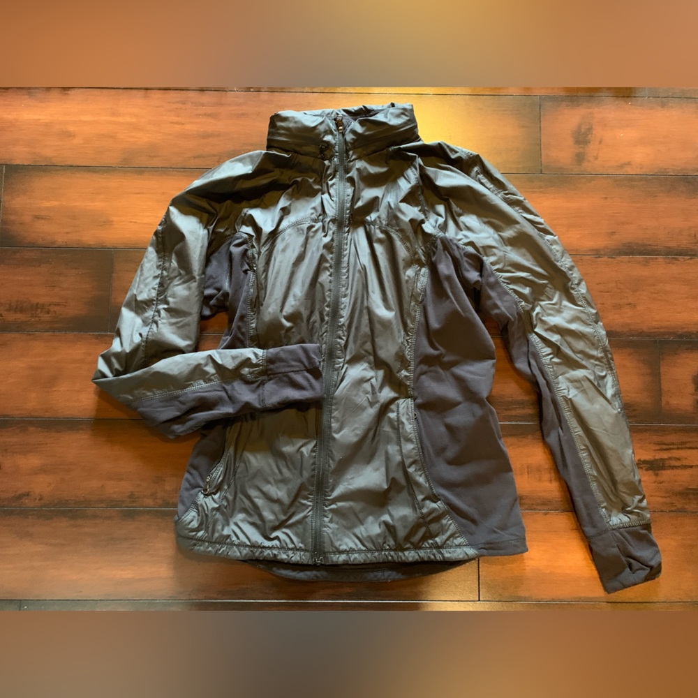 Older lulu jacket